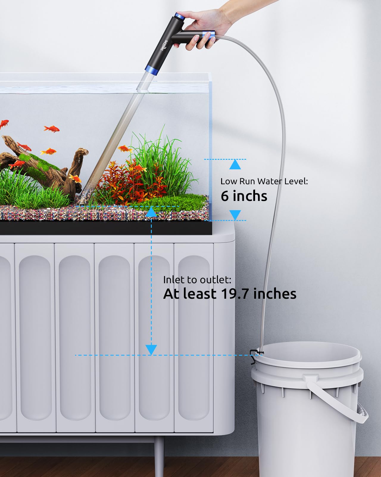 Seaoura unit fits large and small aquariums with modular cleaning parts