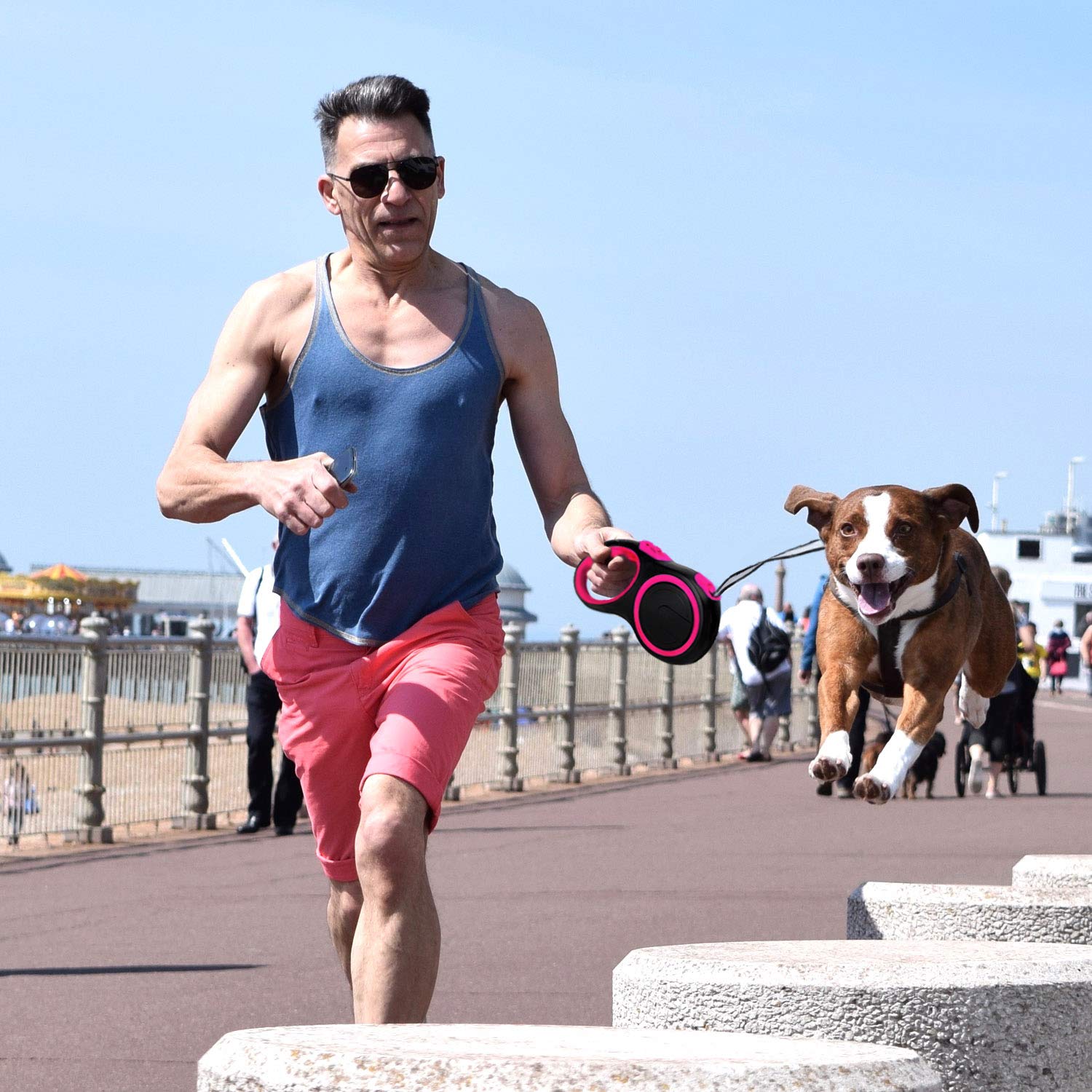 Segarty no-tangle nylon tape design reduces twists and snags during strolls.