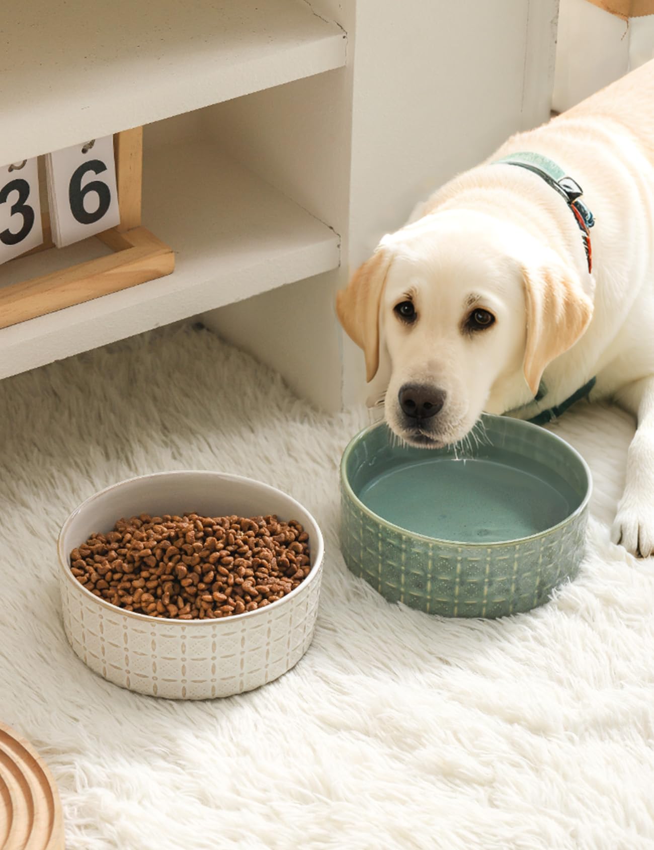 Seyatoo sleek white ceramic dish with easy-glide glaze for quick-clean.