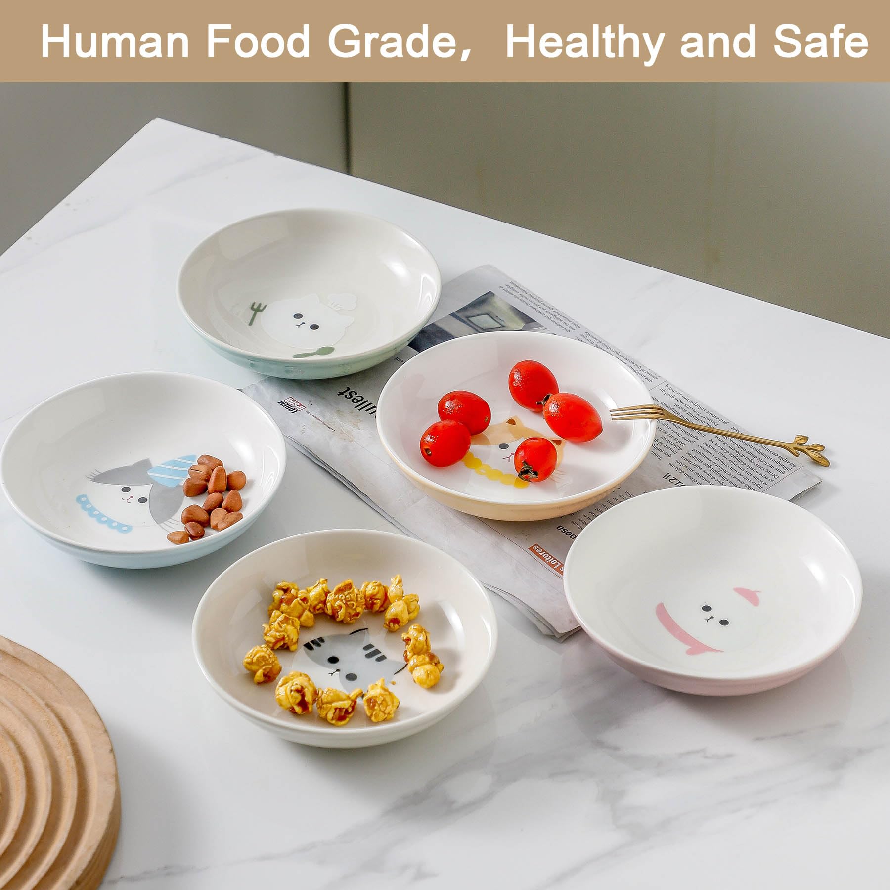 Seyatoo stackable cat bowls save space when stored.