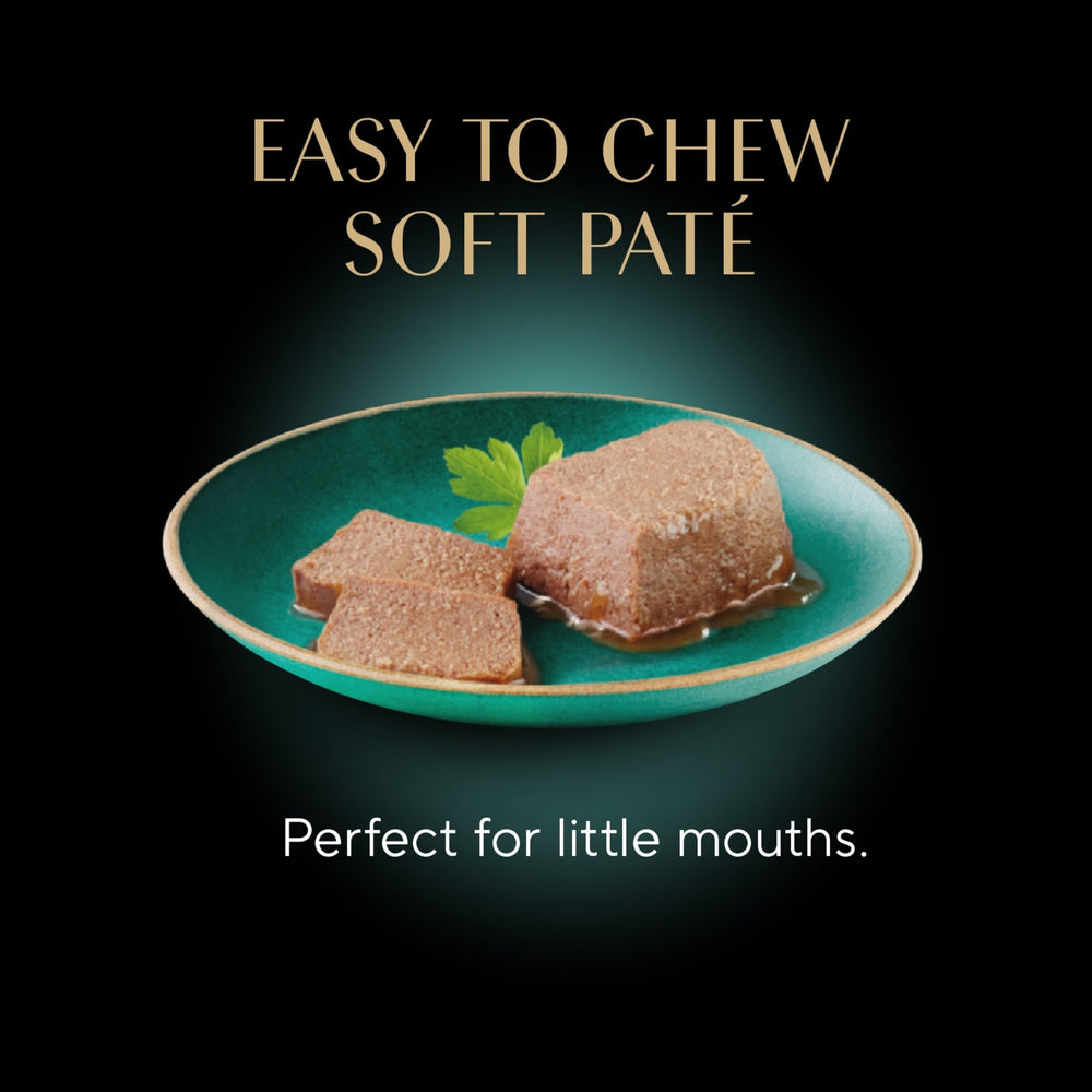 Sheba kitten chicken recipe tray highlighting grain-free nutrition