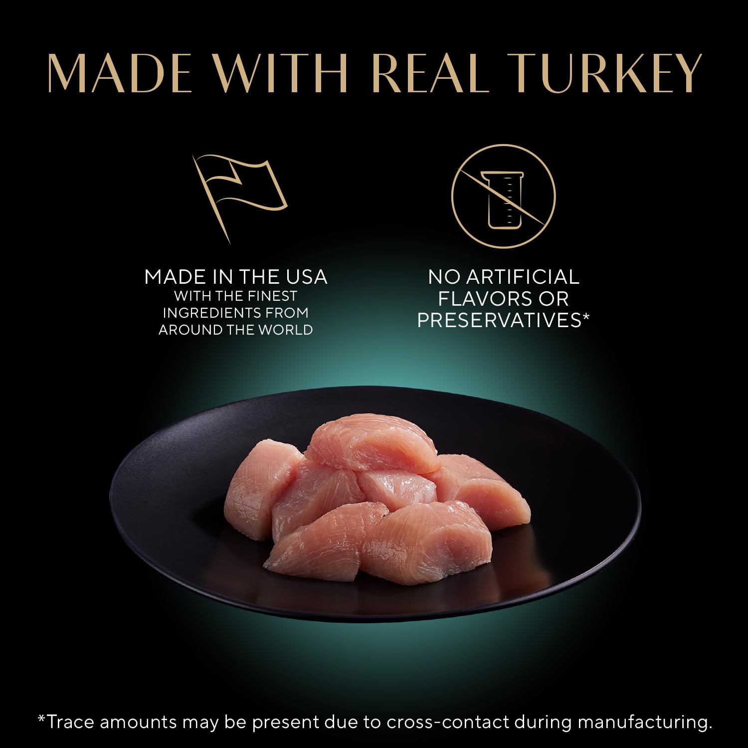 Sheba Roasted Turkey Pate tray with enticing aroma enhances mealtime.