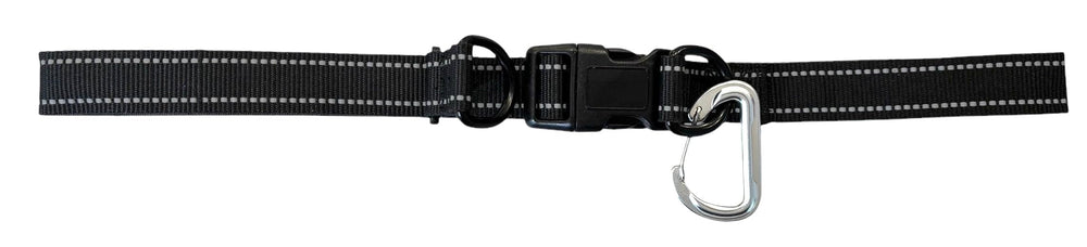 Shed Defender durable buckle keeps the belt secure during activities.