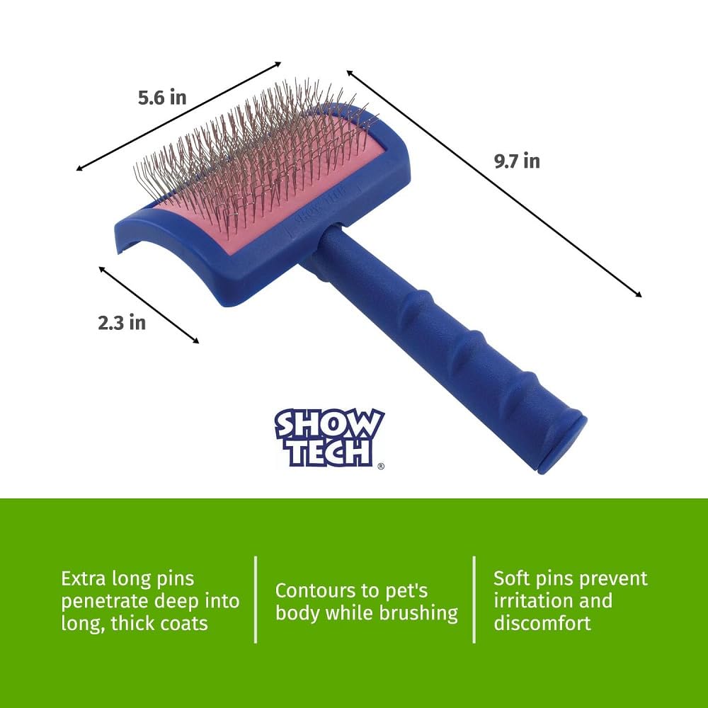 Ergonomic handle on Show Tech Tuffer Than Tangles slicker brush