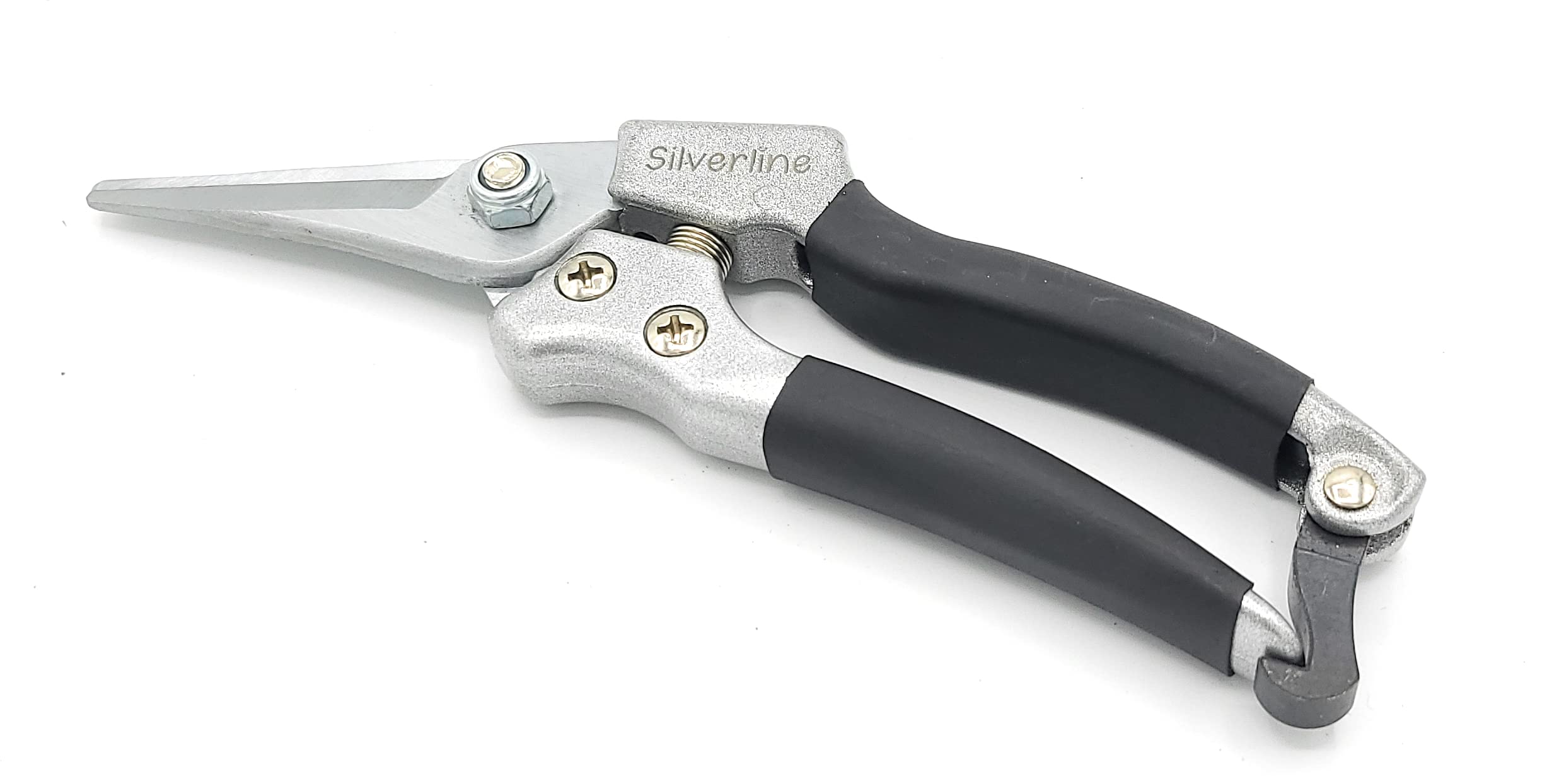 Silverline hoof trimmer blade close-up showing sharp high carbon steel blades