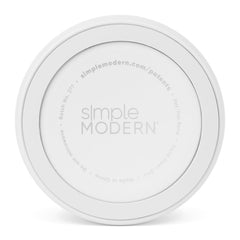 Bentley bowl shows 4-cups food or 32oz water capacity for meals.
