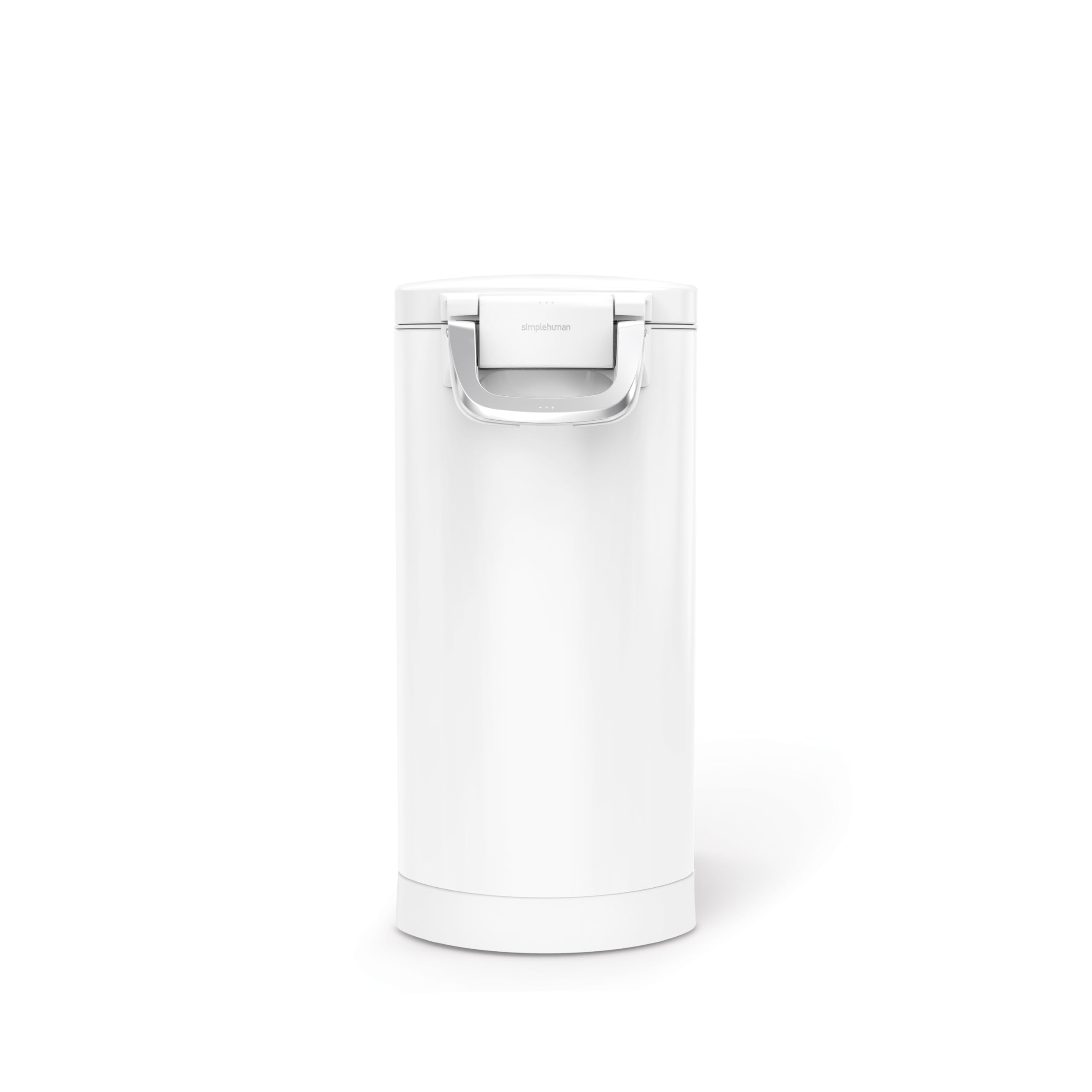 simplehuman lid with magnetic scoop attached for quick feeding measurements