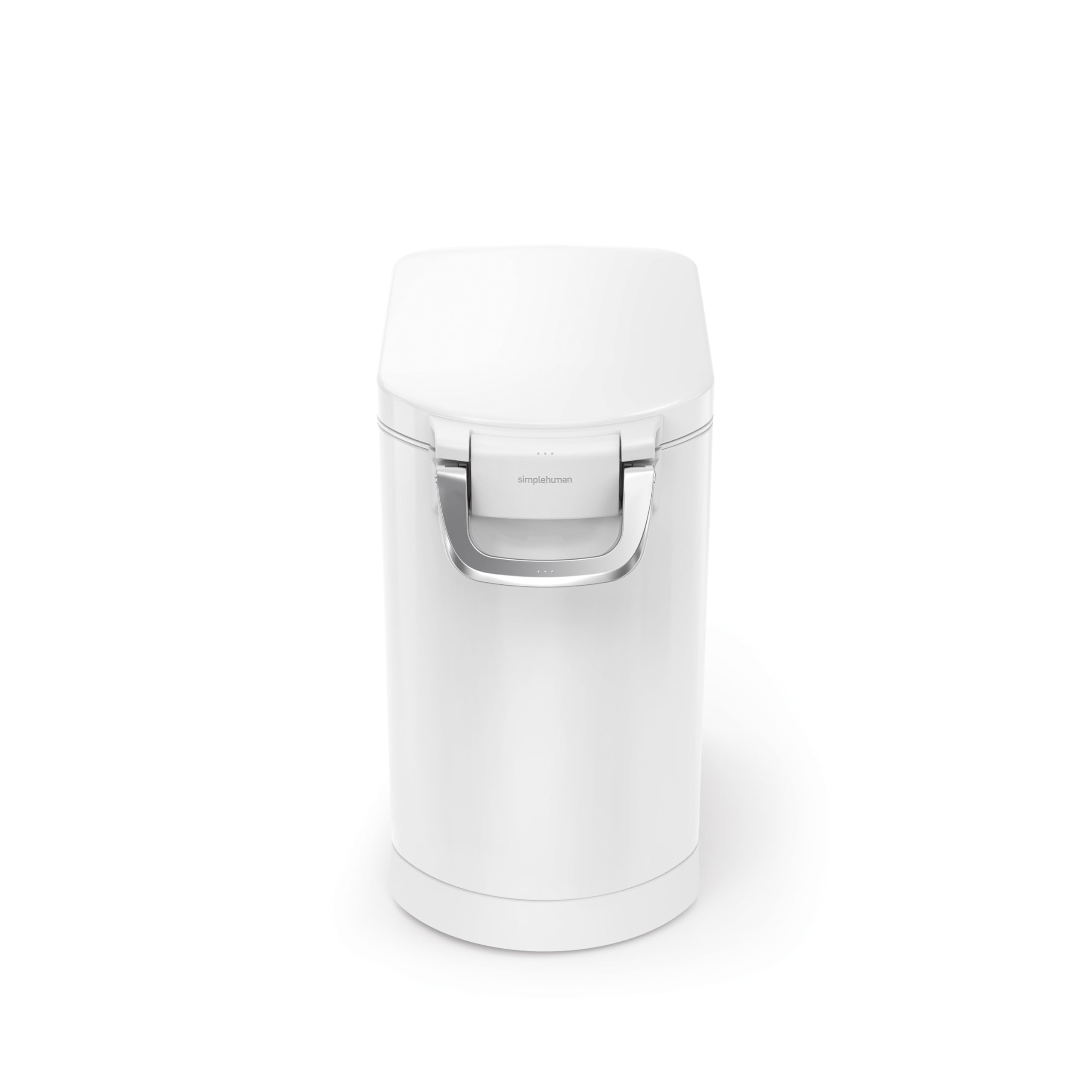 simplehuman lock-tight handle keeps the lid closed to deter pets.