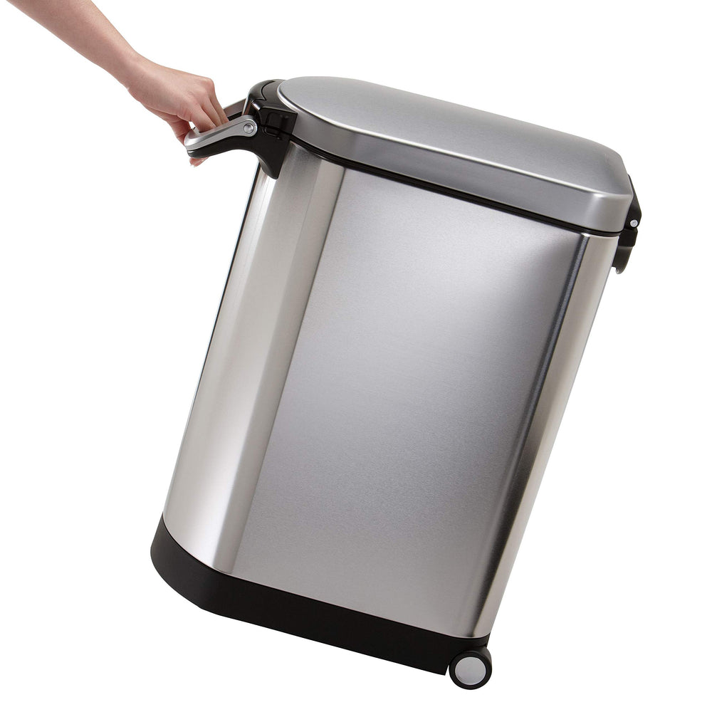 removable BPA-free inner bucket for easy cleaning in simplehuman can