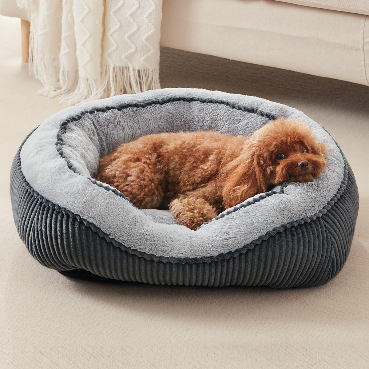 SIWA MARY dog bed with gray flannel exterior provides cozy support
