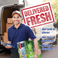 Small Pet Select eco-friendly packaging in a strong box preserving freshness.