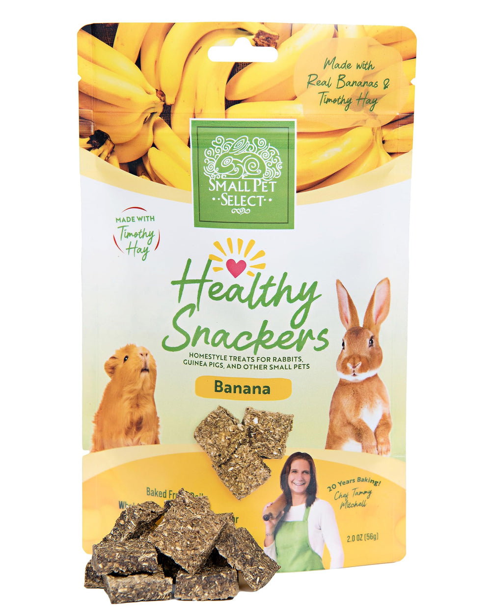 Small Pet Select Healthy Snacker Bundle crunch highlights hay-first texture and real fruit.