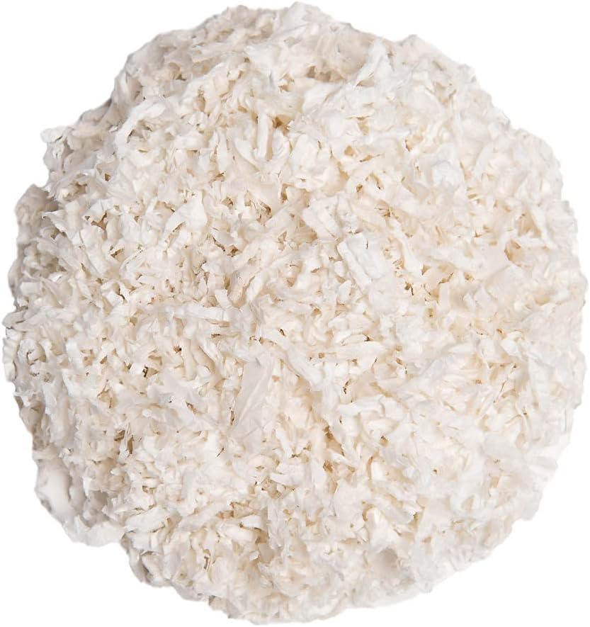 Sludge-free Small Pet Select paper fiber ensuring toxin-free habitat for small animals.