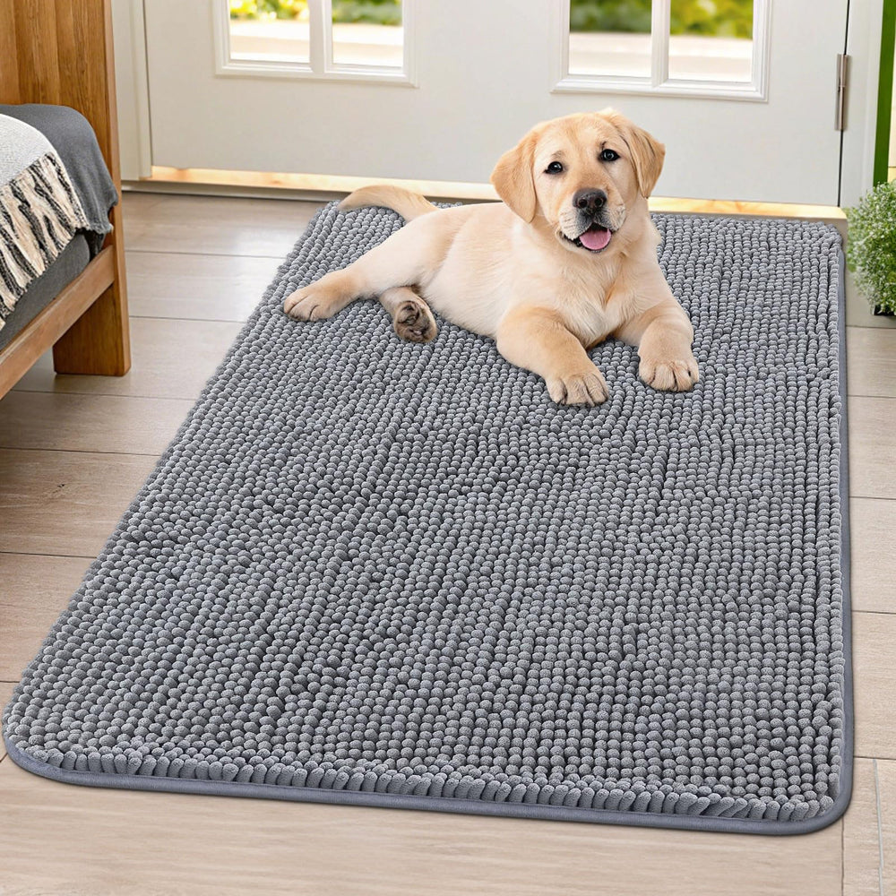 Smiry dog door mat close-up shows plush chenille and soft touch for muddy paws