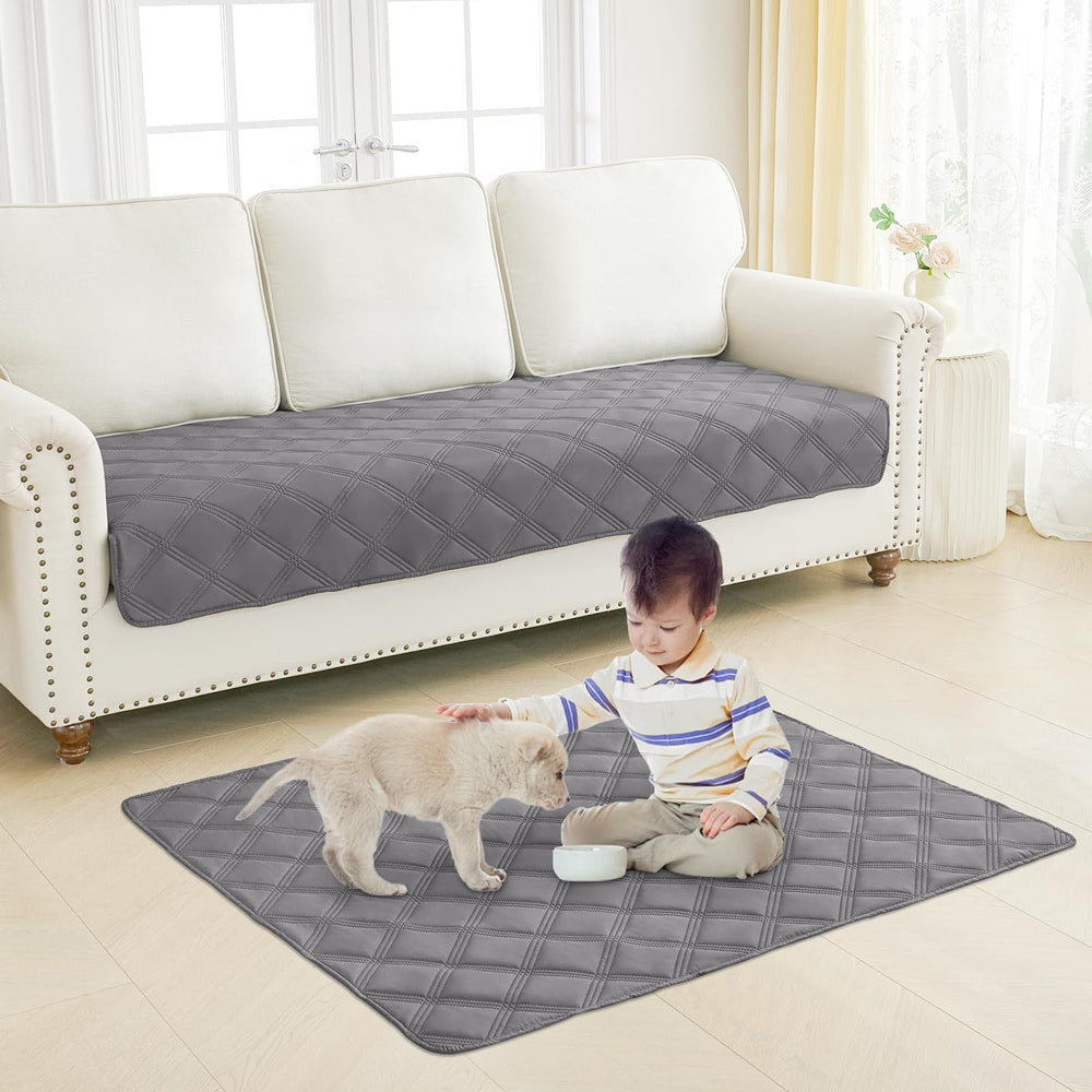 Smiry machine-washable dog blanket simplifies cleanup after messes.