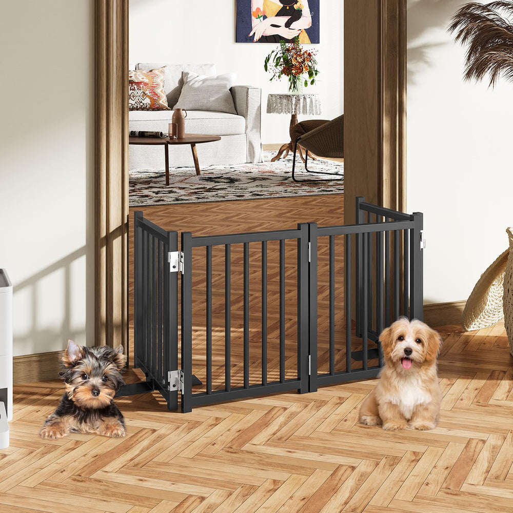Snughome Short Dog Gate base with non-slip pads protects floors.