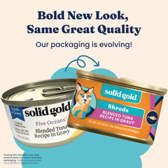 Close-up of tuna shreds in gravy by Solid Gold, adding moisture and flavor