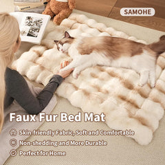 SOMAHE cat bed's non-slip bottom keeps it steady on any surface.