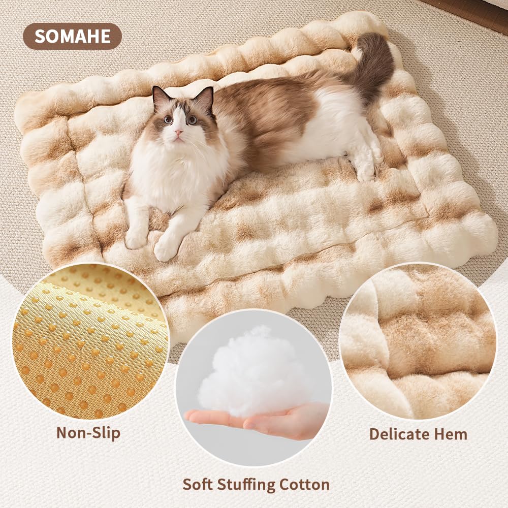 SOMAHE therapeutic knead surface encourages natural kneading behavior.