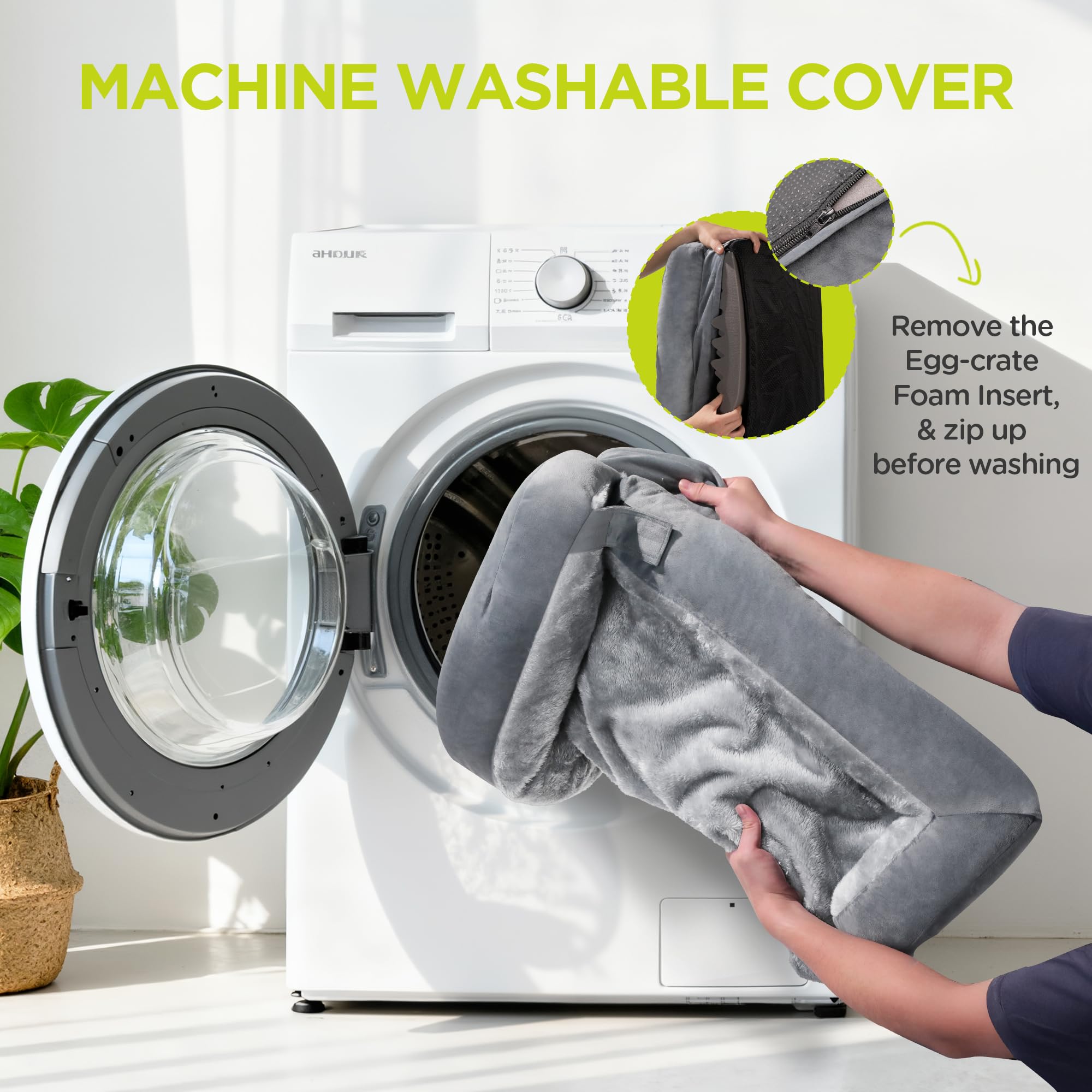 Song Puppy waterproof inner lining guards against moisture and accidents