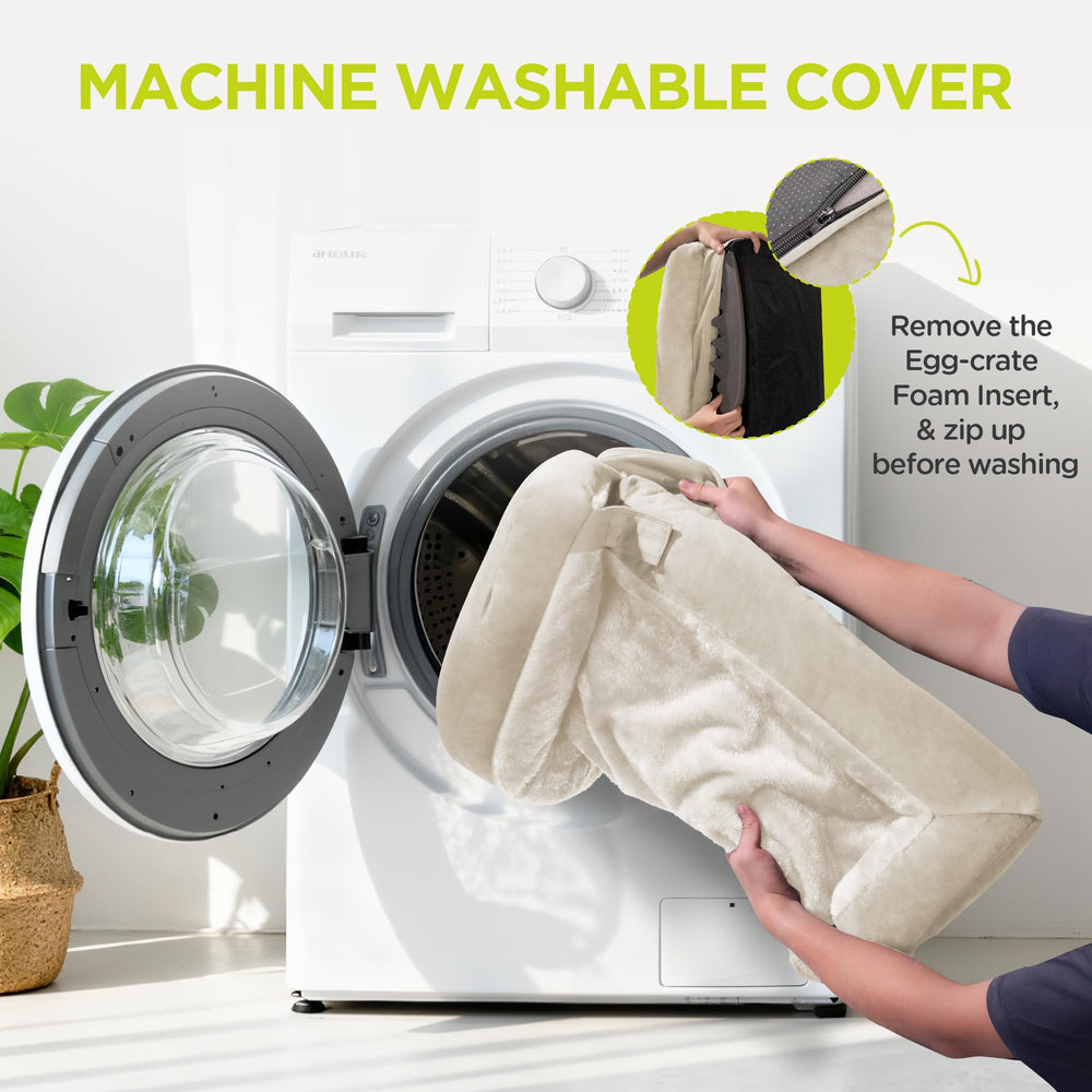 Removable washable cover on Song Puppy bed ensures easy cleaning and freshness.
