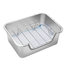 Sorstrem detachable hooks secure the litter box to the cage for added stability.