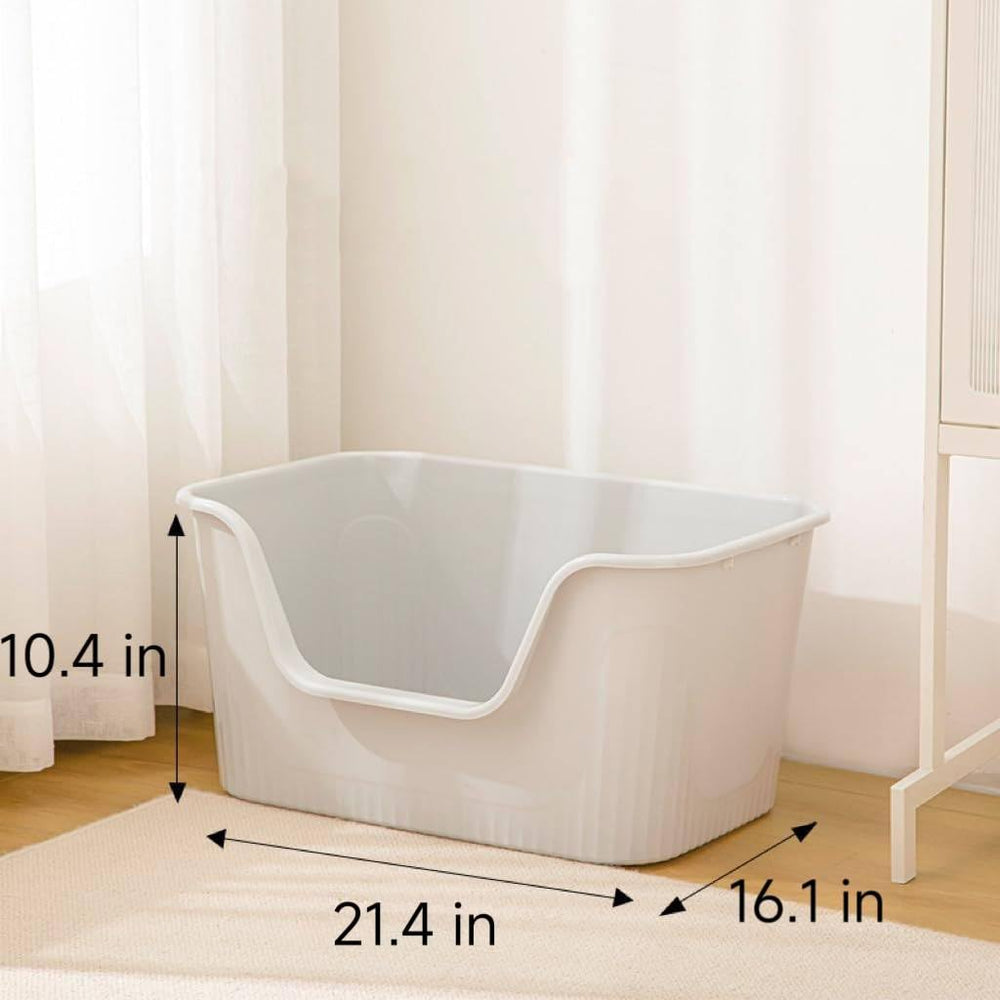 SpaceTime large cat litter box, spacious interior for comfortable indoor use.