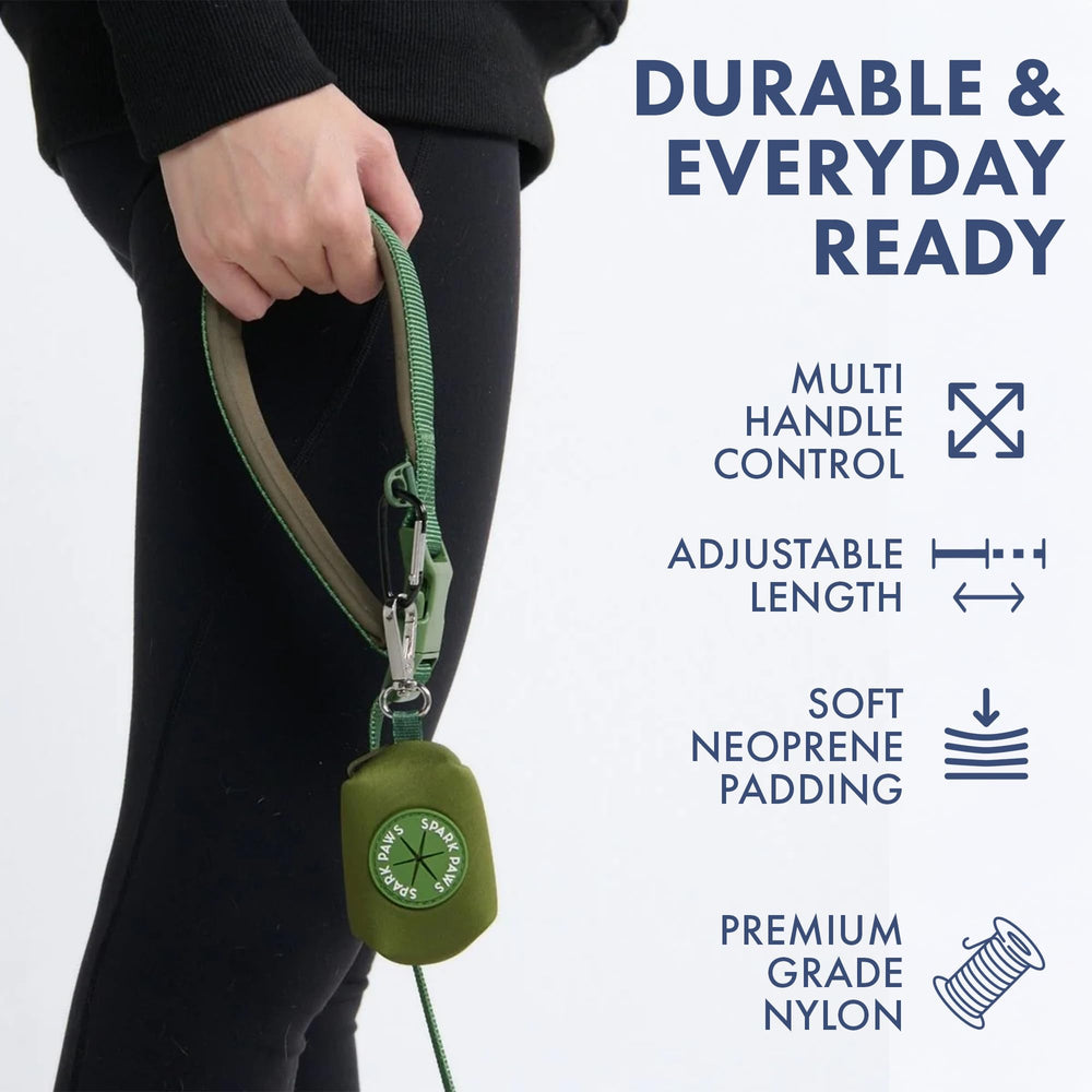 Spark Paws dual-padded handles give secure control in crowded areas