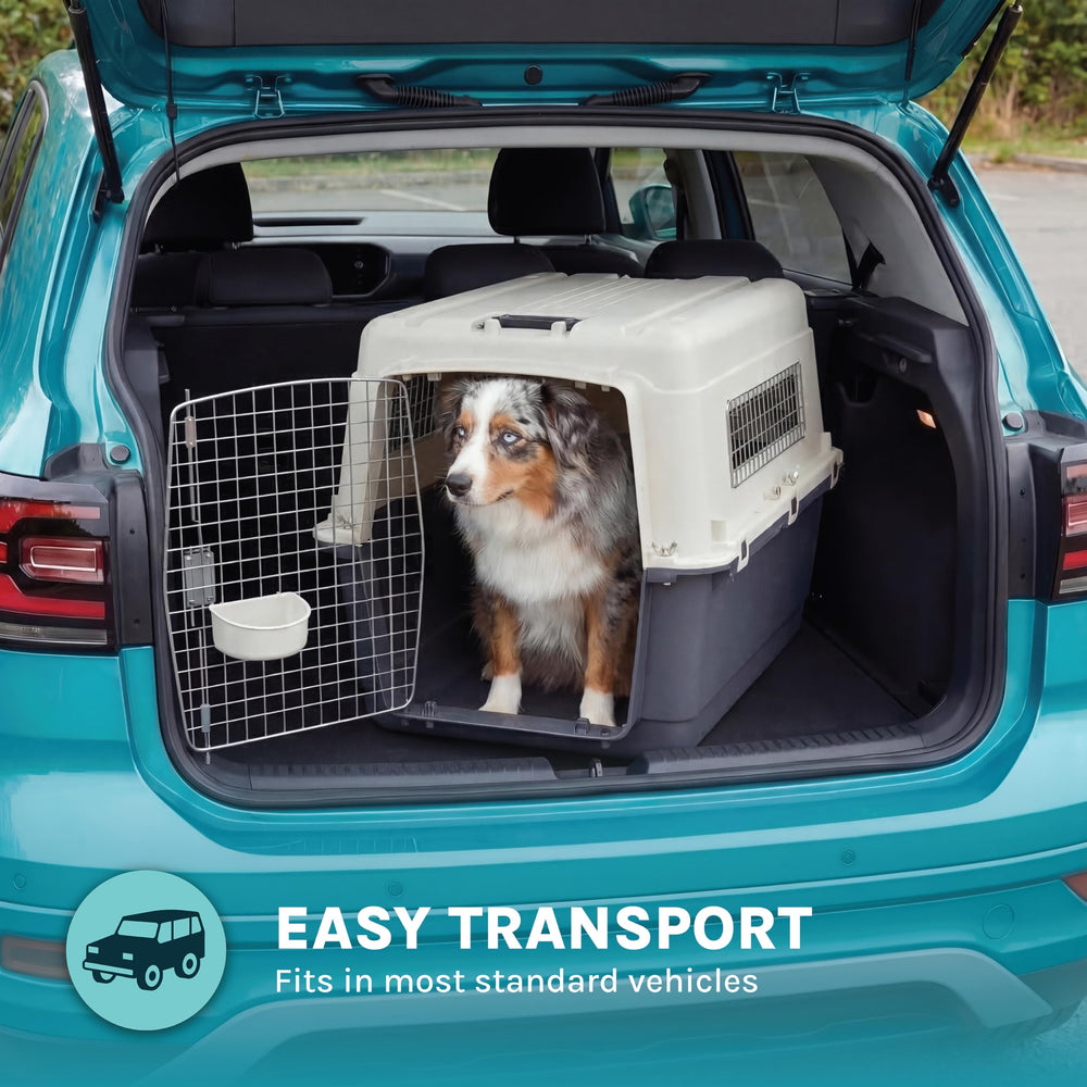 Interior size supporting large dogs up to 28 inches long