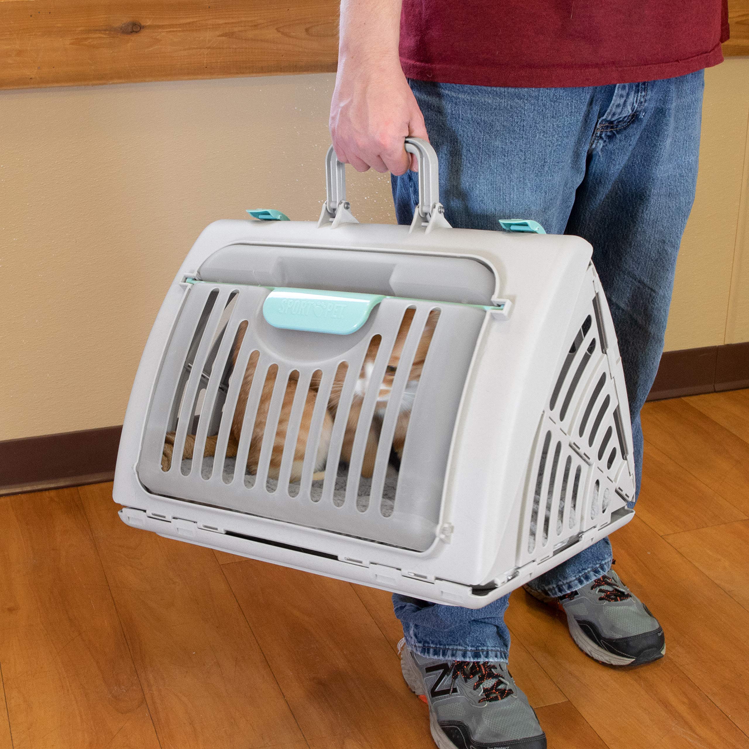 SportPet Travel Master removable bed adds comfort during travel