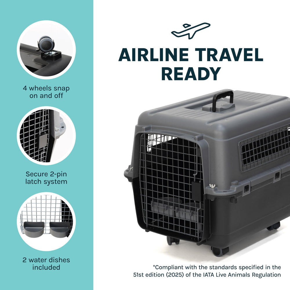 SportPet ventilated-side-panels promote airflow and pet visibility.