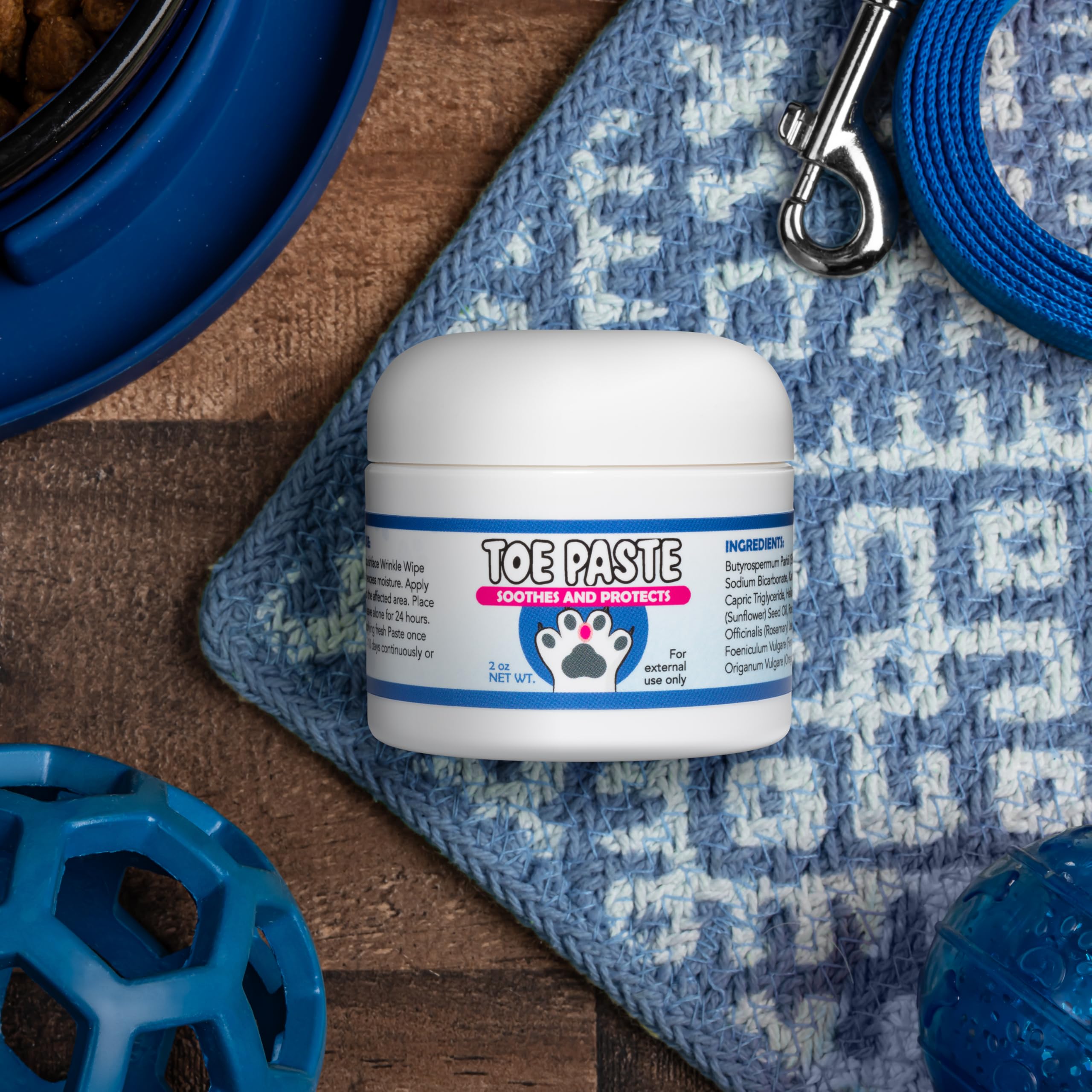 Squishface Toe Paste paw care session demonstrates soothing routine