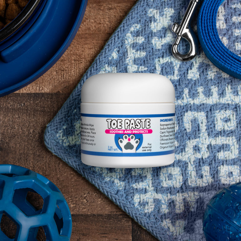 Squishface Toe Paste paw care session demonstrates soothing routine