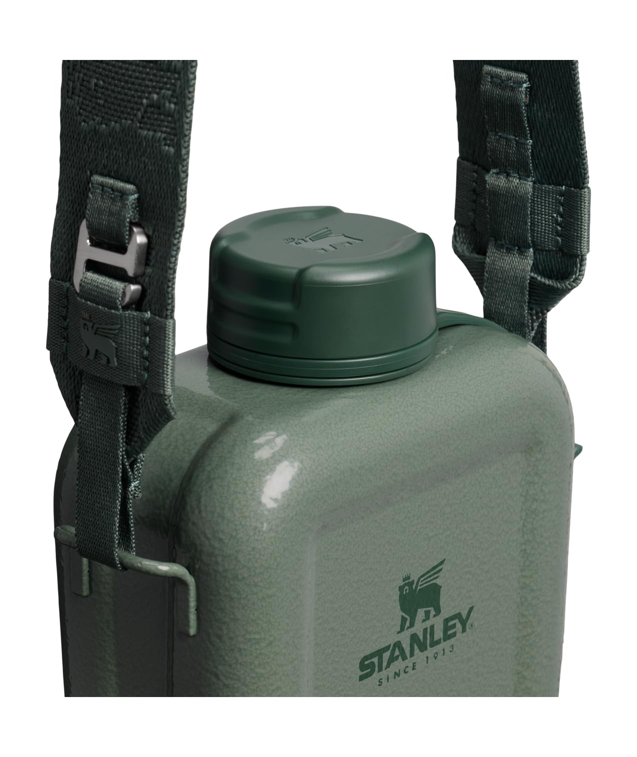 STANLEY Next x Nature Canteen 25 oz showing tethered lid for easy refills and secure lid