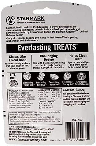 Starmark Everlasting Treats bone-chew with ridges for effective chewing sessions.