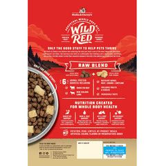 Stella & Chewy's Wild Red raw coating close-up highlights freeze-dried texture for palatability.