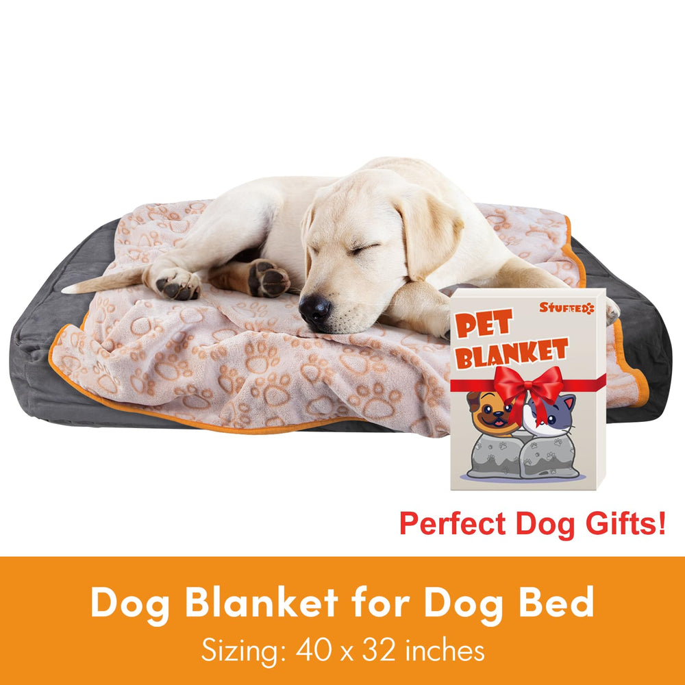 Stuffed blanket back in beige demonstrates versatile decor