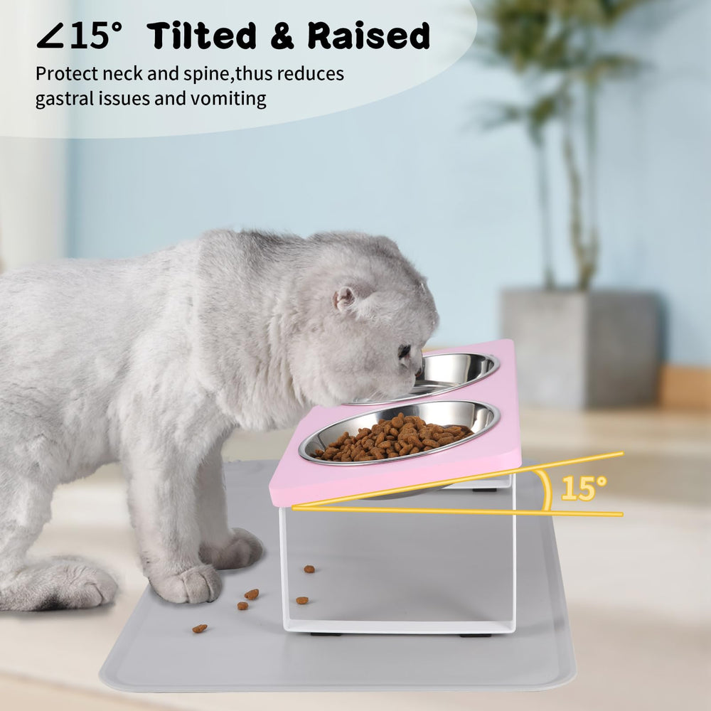 Summark anti-vomiting design supports comfortable neck posture during meals.