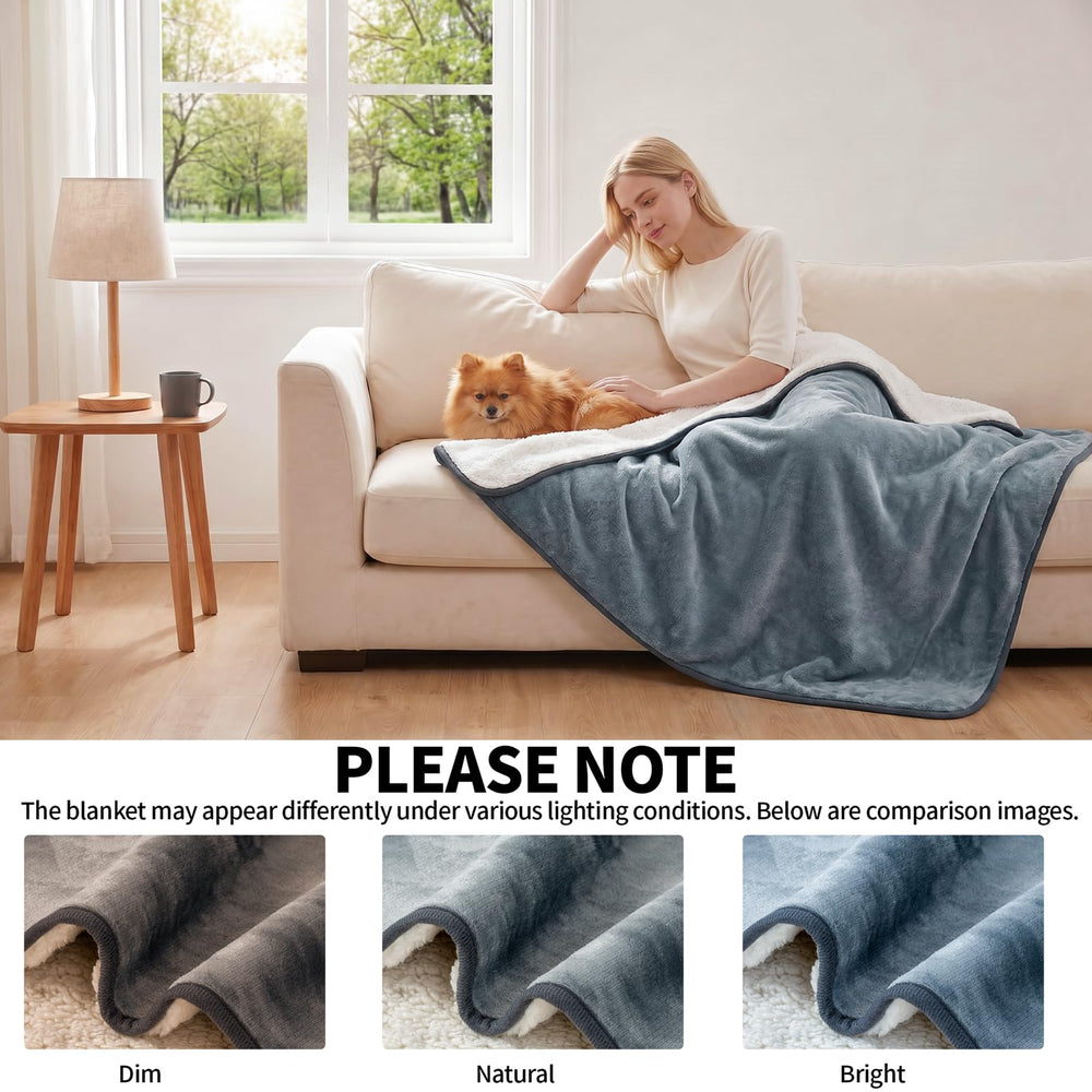 Sunheir waterproof inner layer provides leakproof protection against pet messes.
