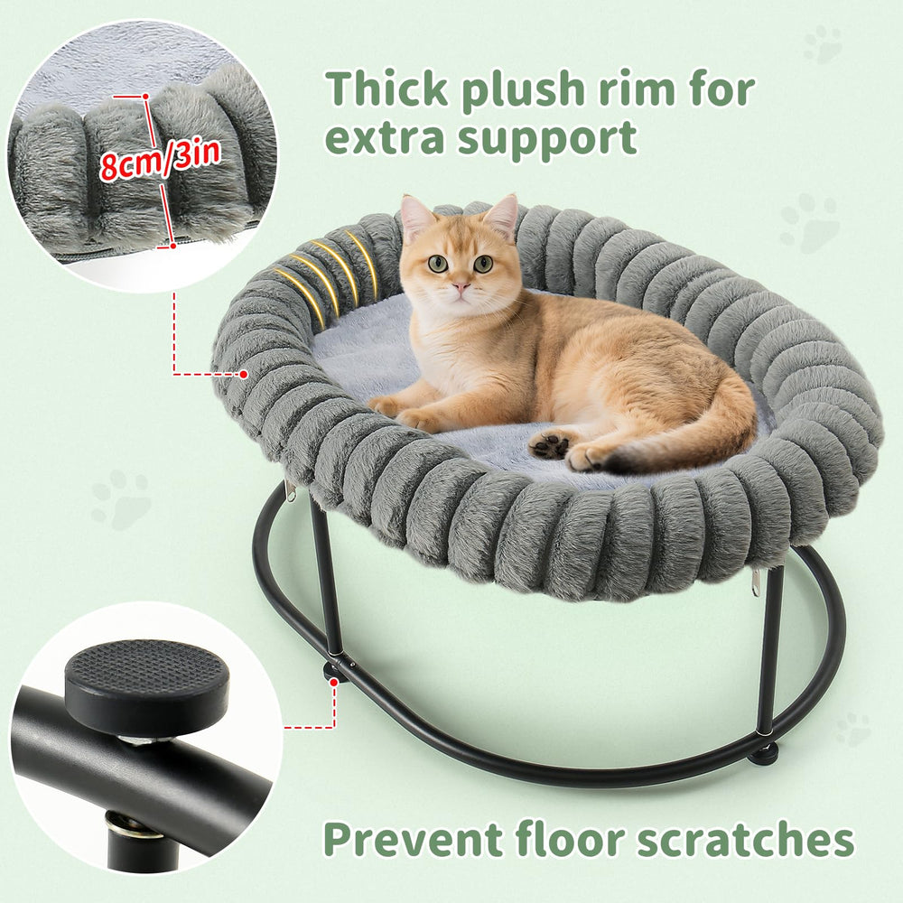 Sunhoo durable steel frame provides stable lounging for pets.