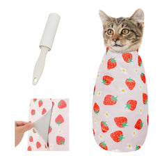 Supet Cat Grooming Wrap used for nail clipping to ease handling and reduce stress.