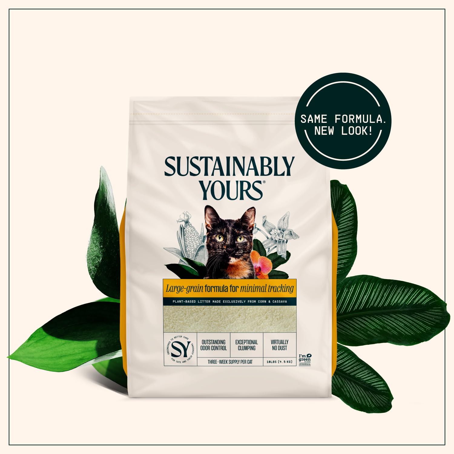 Sustainably Yours natural cat litter scooping action demonstrating quick cleanup.