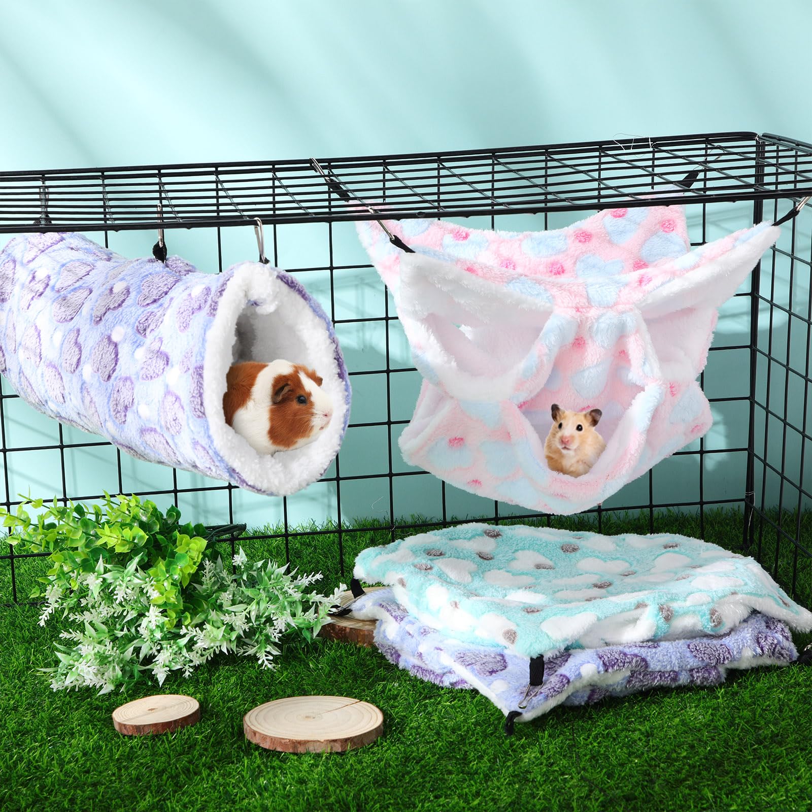 Sweetude cage accessory set keeps cage organized with soft resting options.