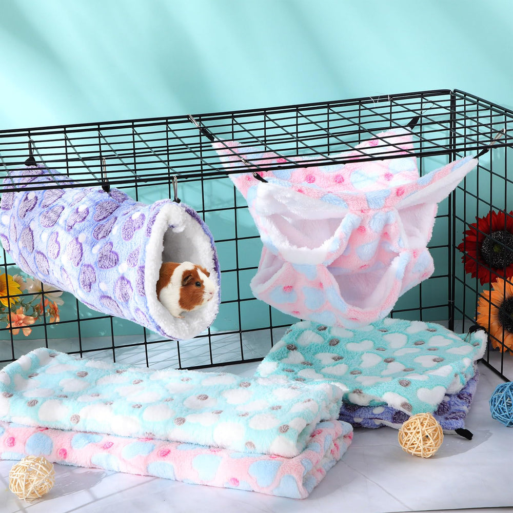 Sweetude easy clean hammock washable simplifies maintenance after playtime.