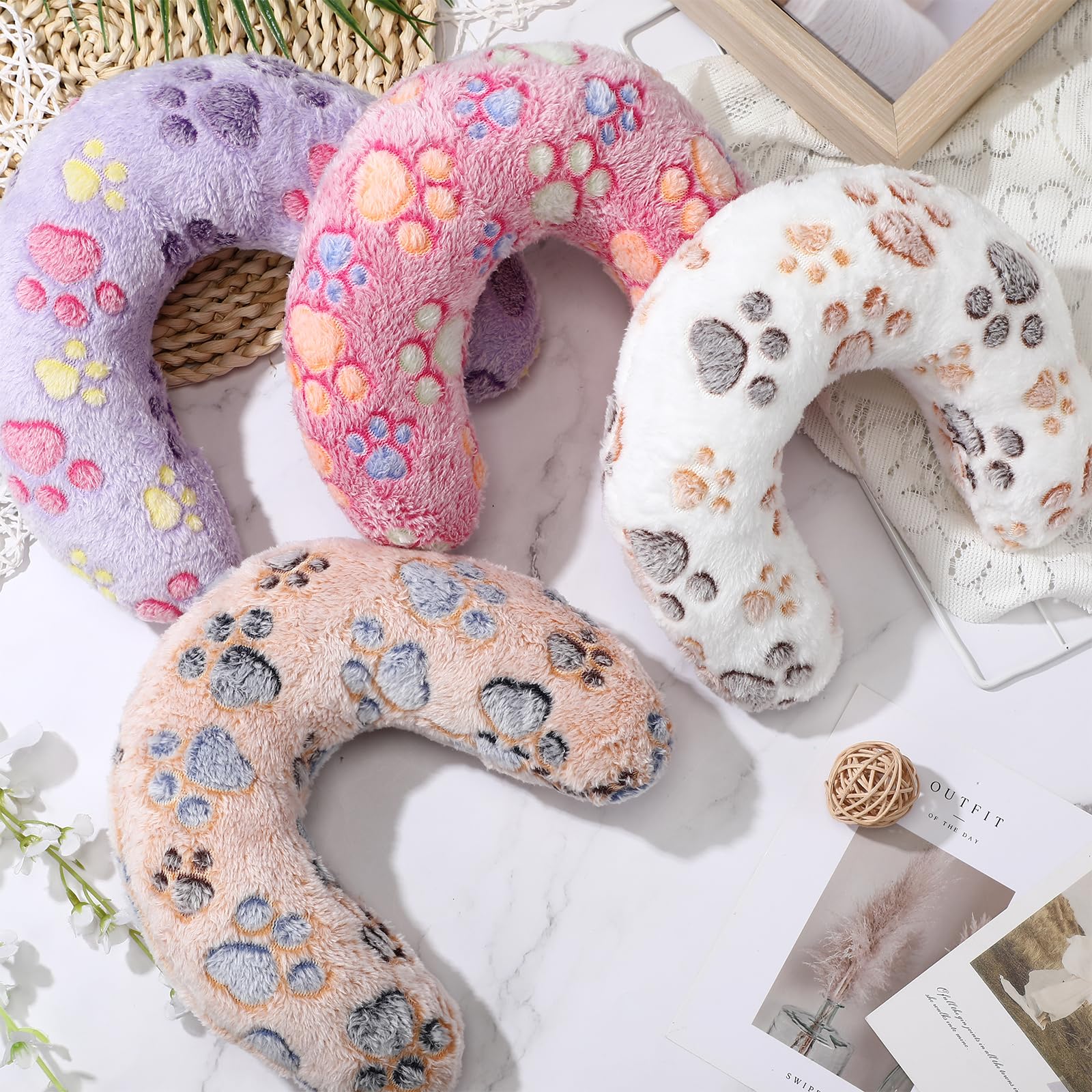 Sweetude machine-washable pillow simplifies cleanup after playful sessions