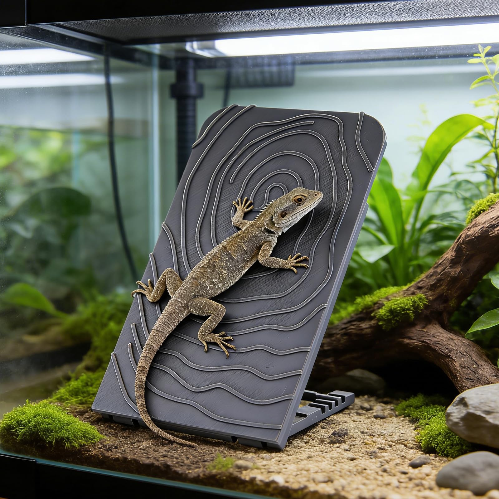 Swirge Reptile Tank Climber easy-cleaning design suits terrariums