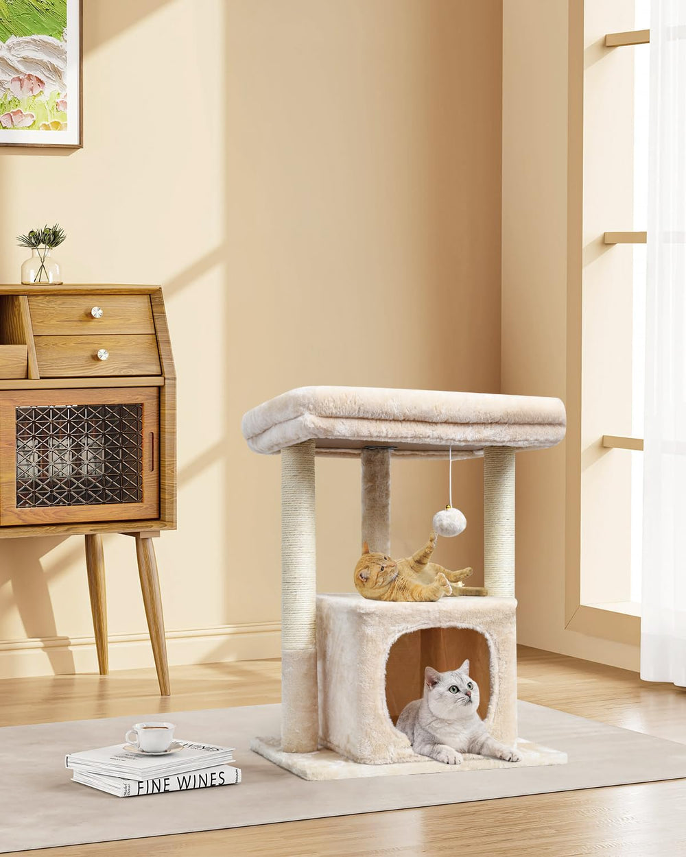 SYANDLVY cat tree sturdy base supports confident jumps and steady playtime.