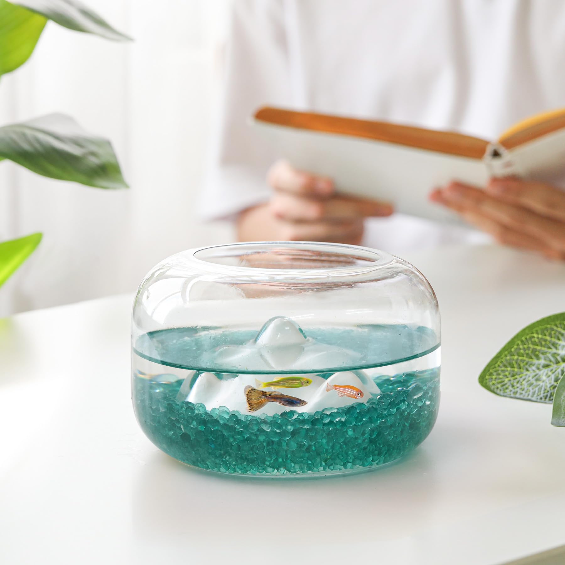 T4U glass beads vase filler in green adds color and table vase appeal.