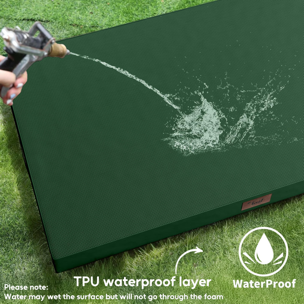 Tail Stories removable cover machine washable for easy cleaning.