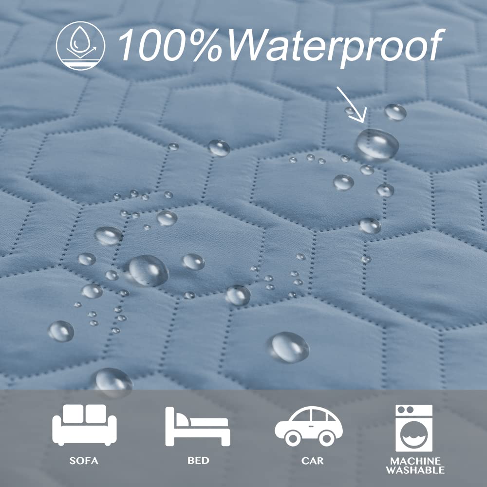 Tcksstex anti-slip bottom keeps the blanket in place on sofas